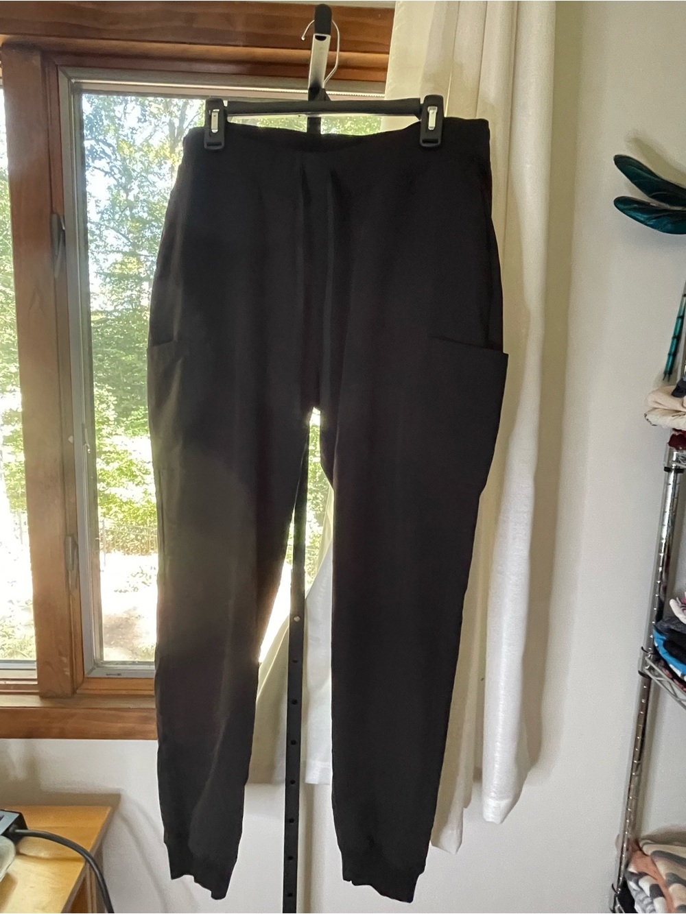 Mandala scrub joggers